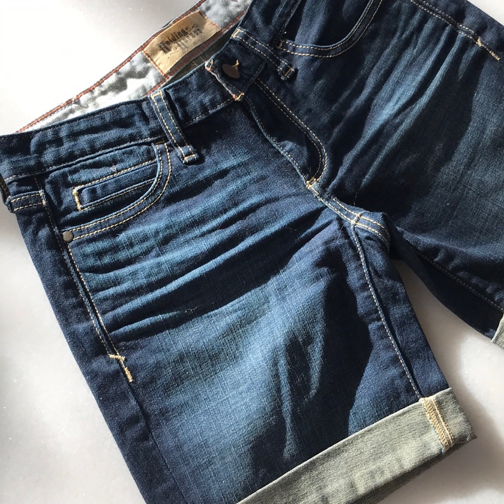 ❤️... Anthropologie Holding Horses Denim Cuff Shorts